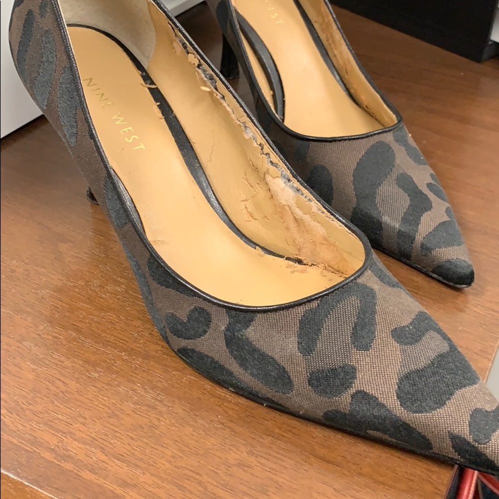 Nine West animal print pointed toe shoes